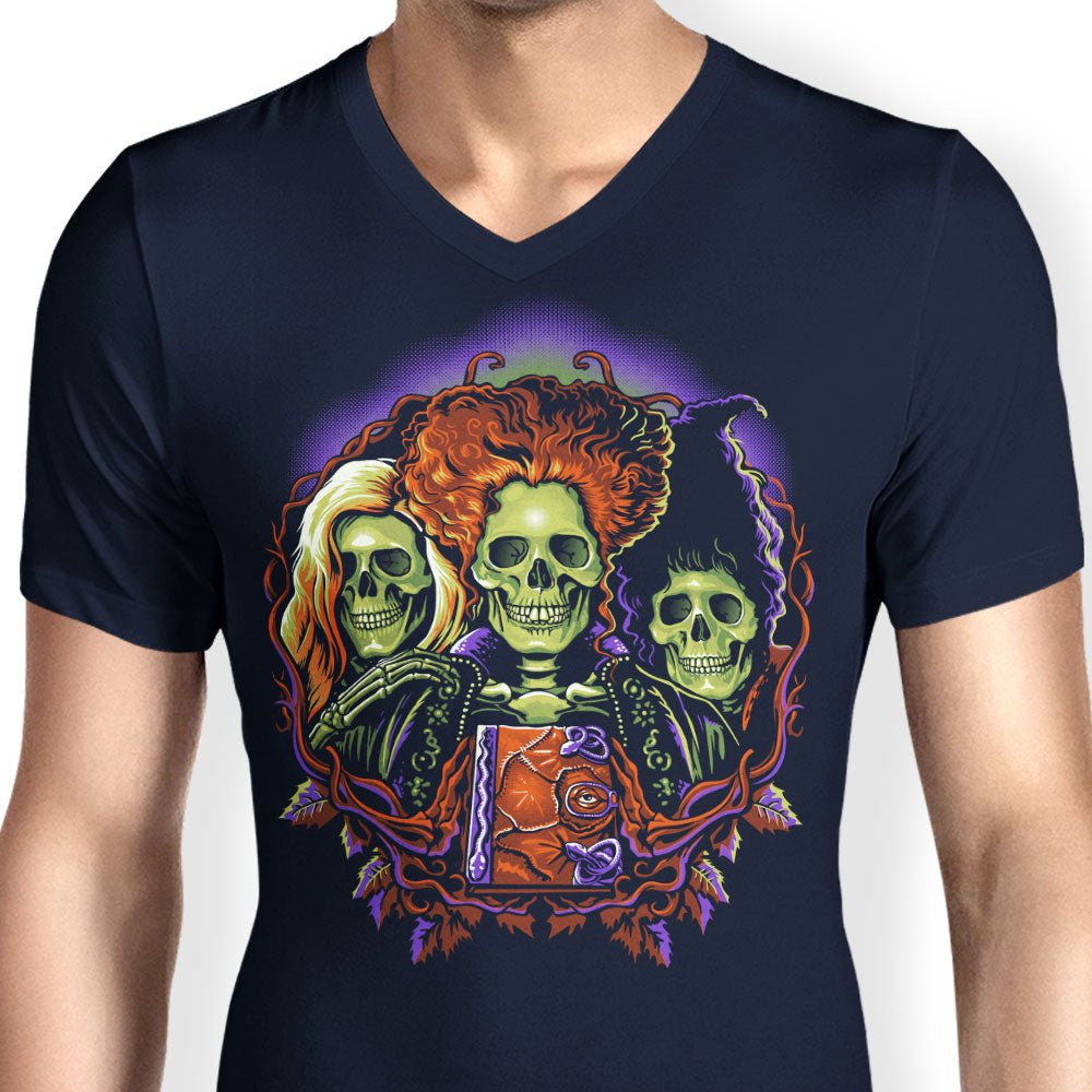 Witches Skulls - Men's V-Neck