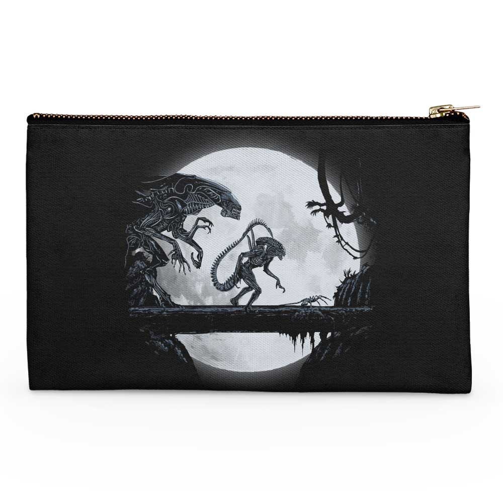 Alien Matata - Accessory Pouch