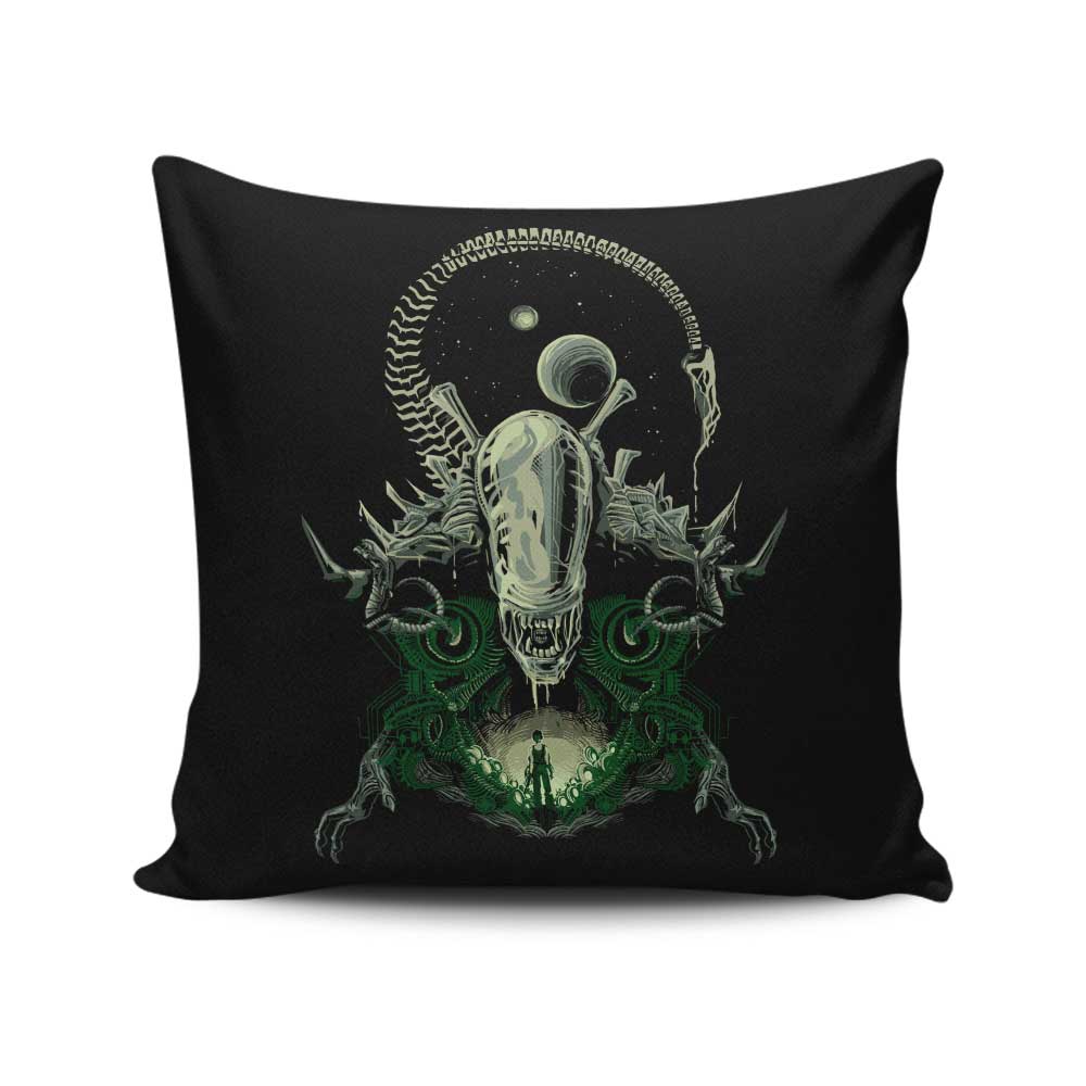 Alien Nightmare - Throw Pillow