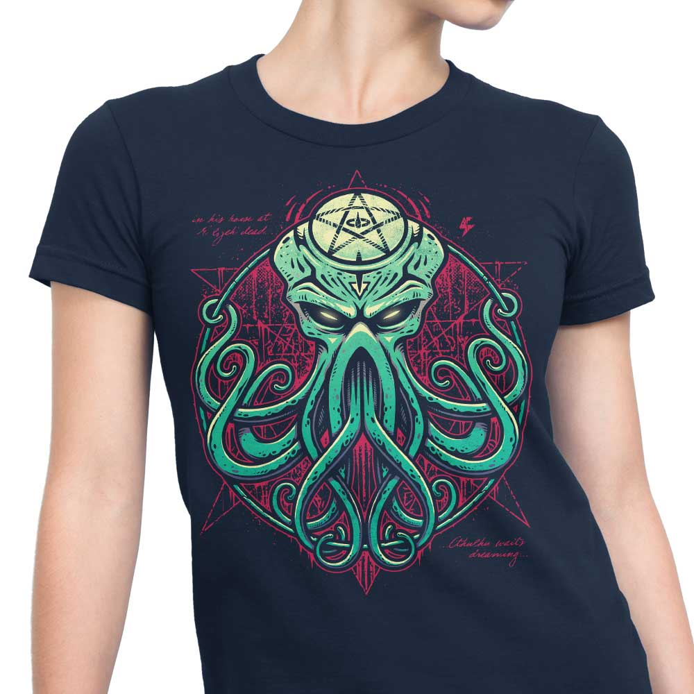 Cthulhu Awakens - Women's Apparel
