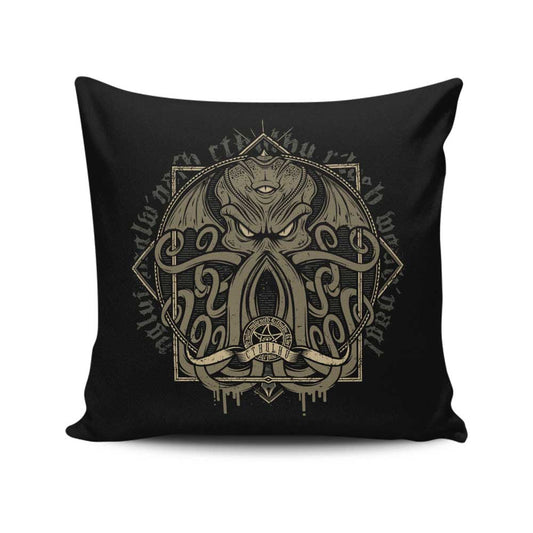 Cthulhumicon - Throw Pillow