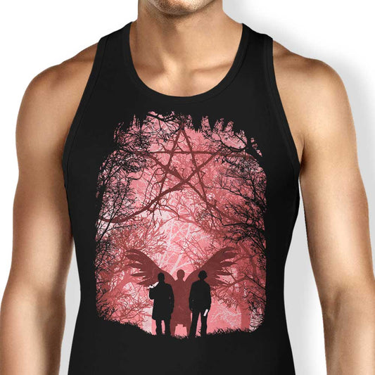 Famous Hunters - Tank Top