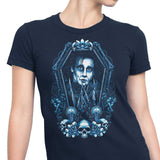 Framed Scissors - Women's Apparel