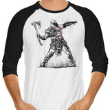 God Throwing Axe - 3/4 Sleeve Raglan T-Shirt
