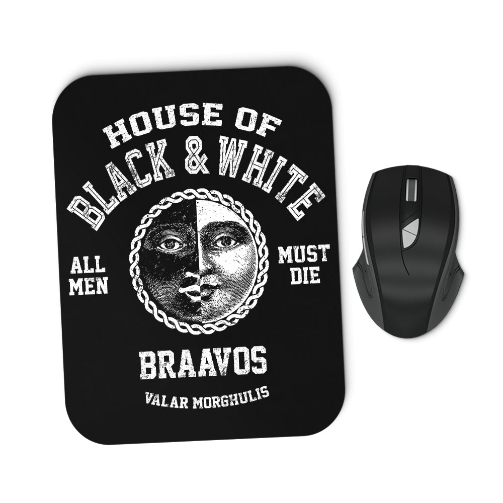 House of Black and White - Mousepad
