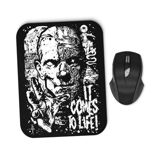 It Comes to Life - Mousepad