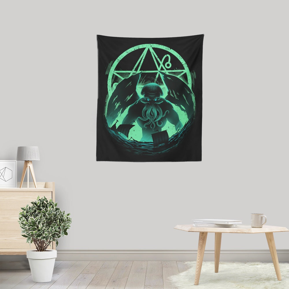 Rise of Cthulhu - Wall Tapestry
