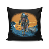The Predalorian - Throw Pillow