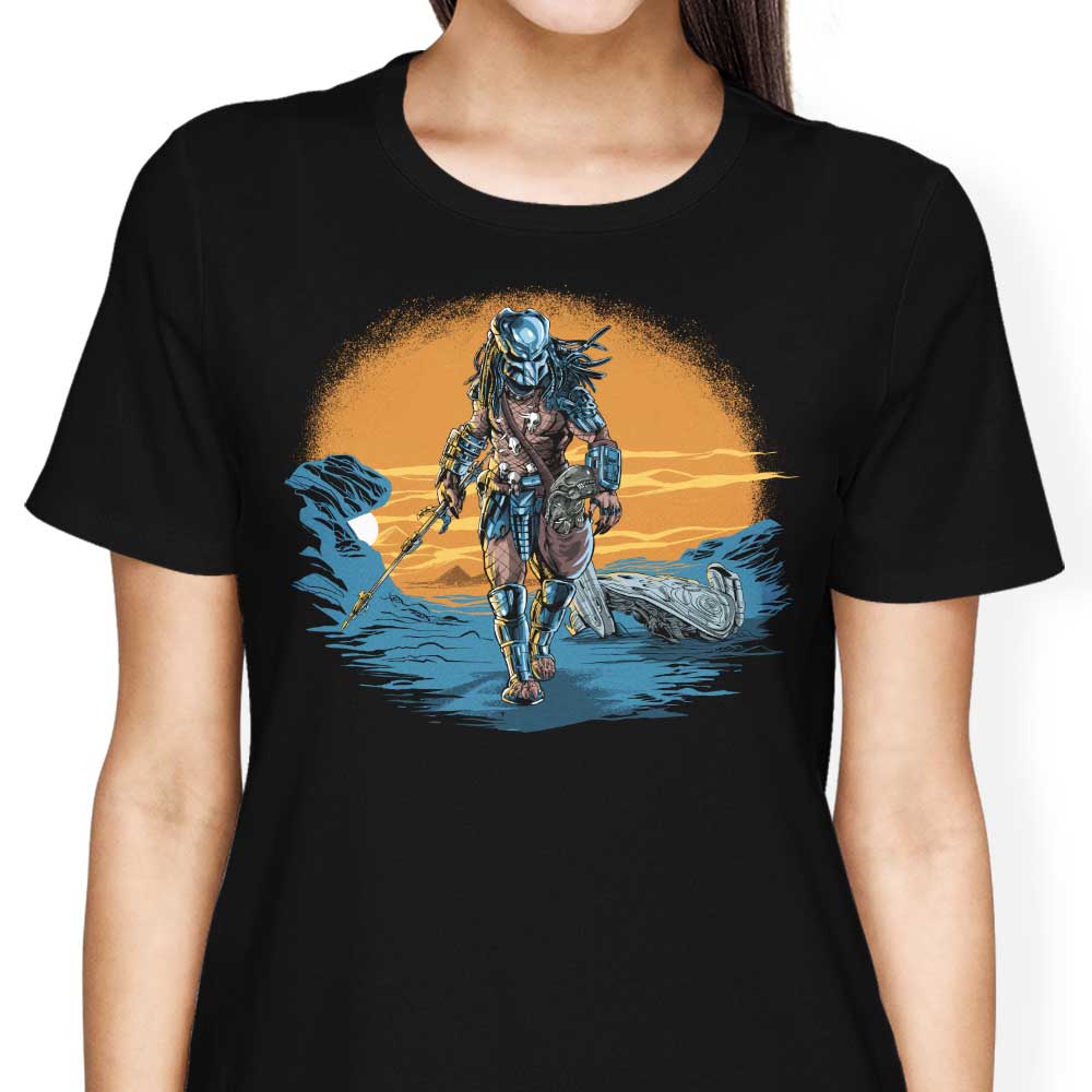 The Predalorian - Women's Apparel