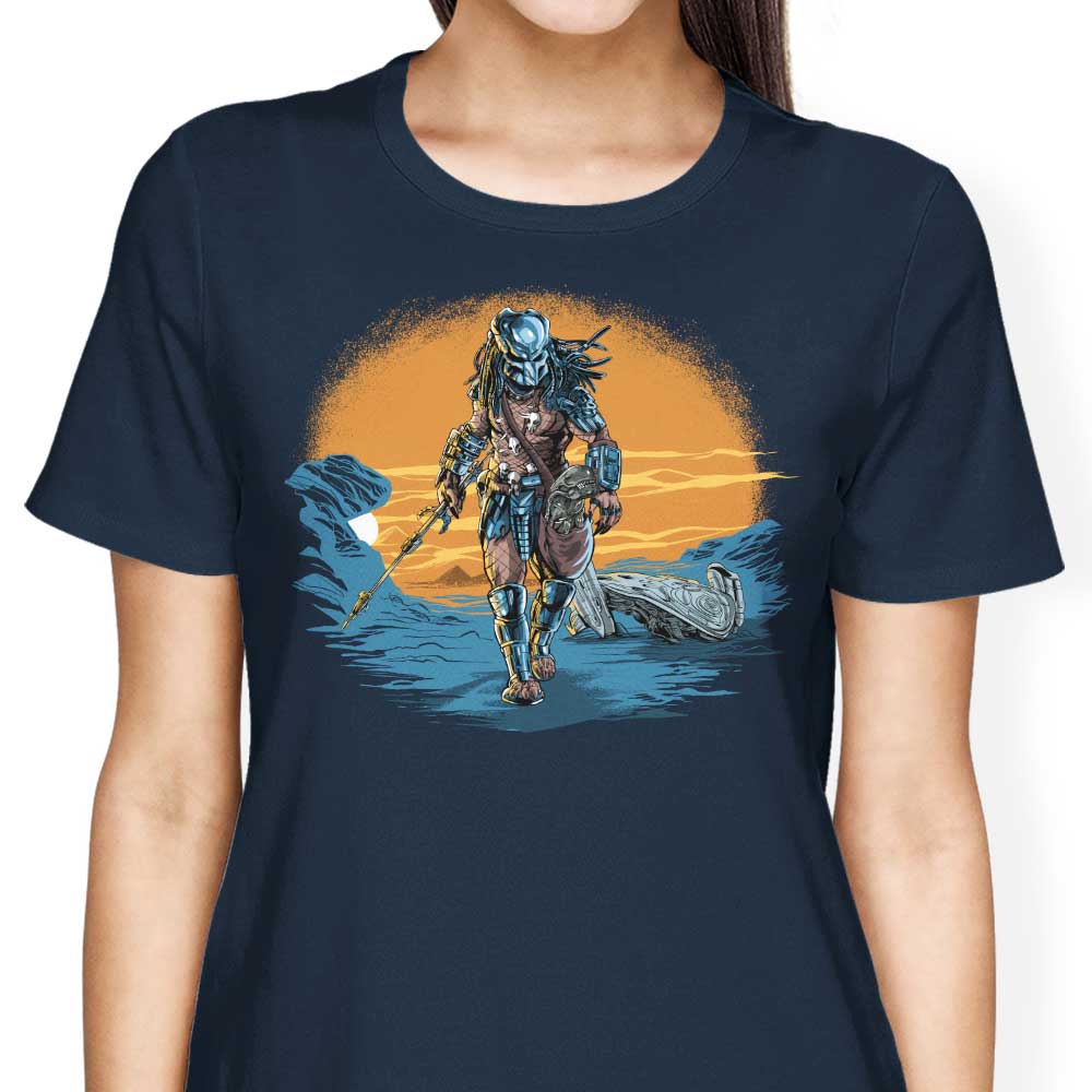 The Predalorian - Women's Apparel