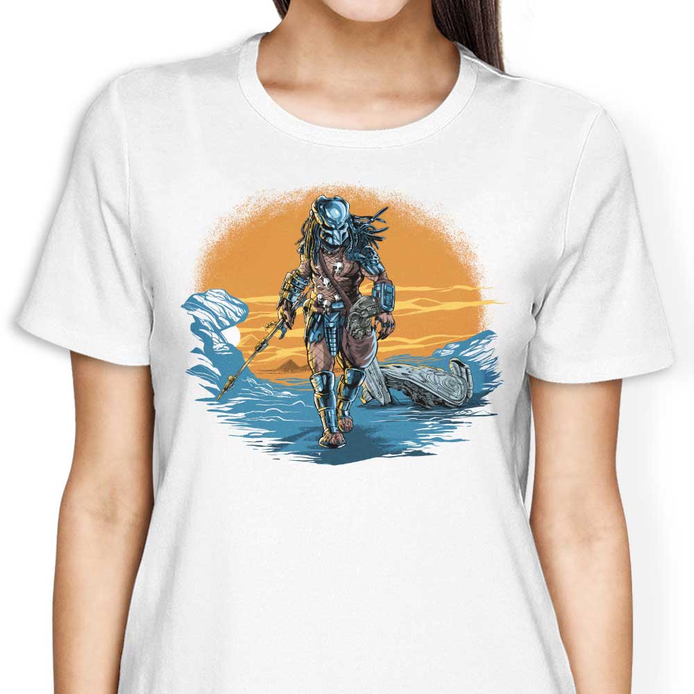The Predalorian - Women's Apparel