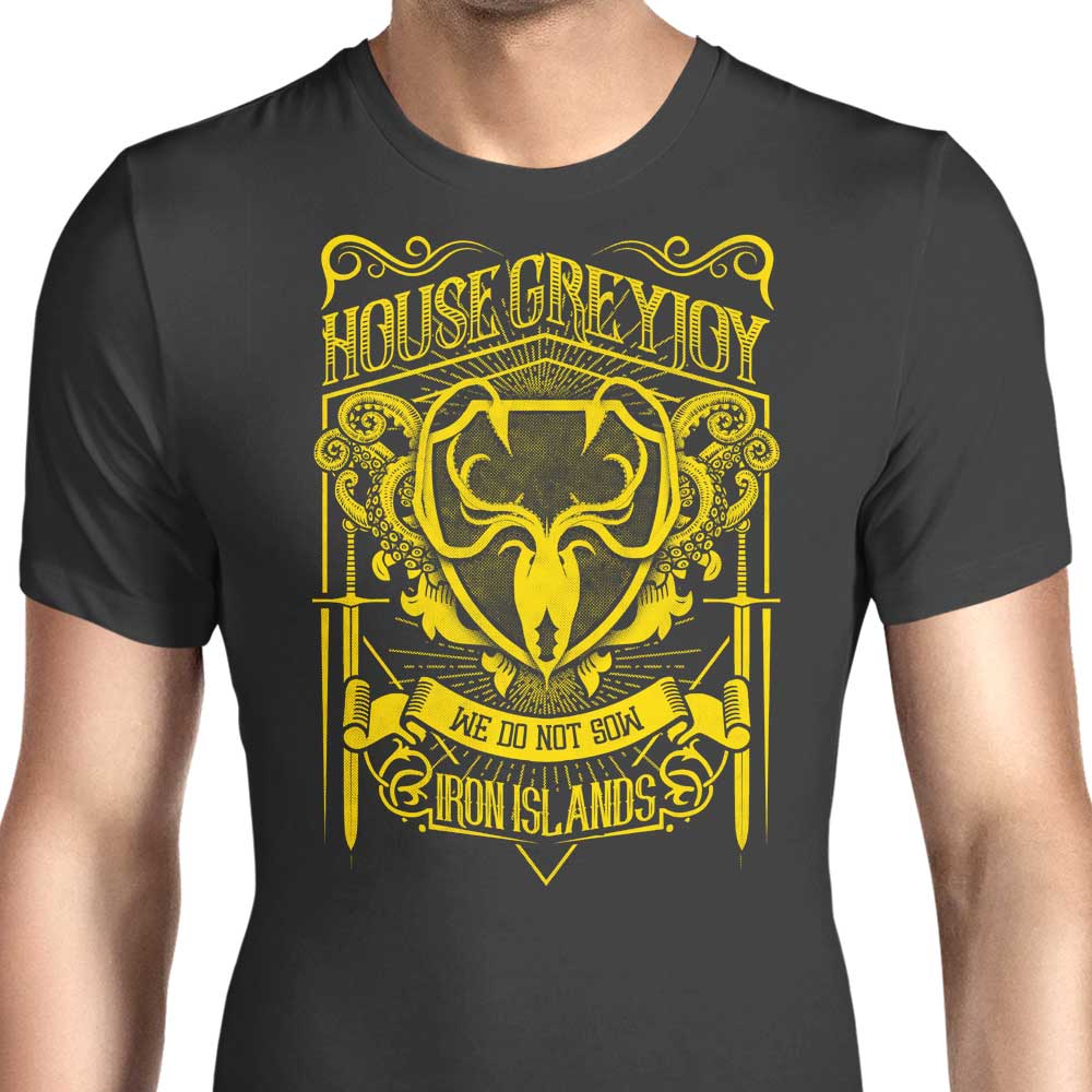 Vintage Kraken - Men's Apparel